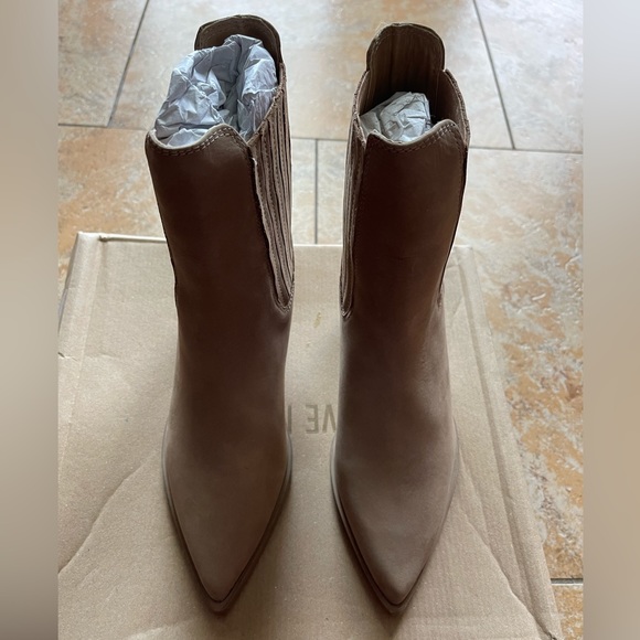 Steve Madden Genuine Leather Point Toe Western Cowboy Heeled Ankle Boot Booties - Picture 14 of 17